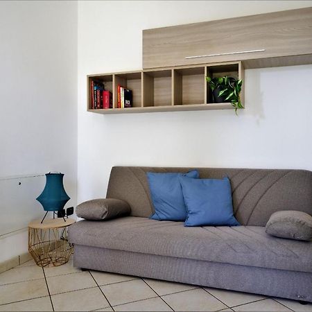 La Casa Dei Tigli - Bilocale Con Taverna E Giardino Apartman Gorgonzola Kültér fotó